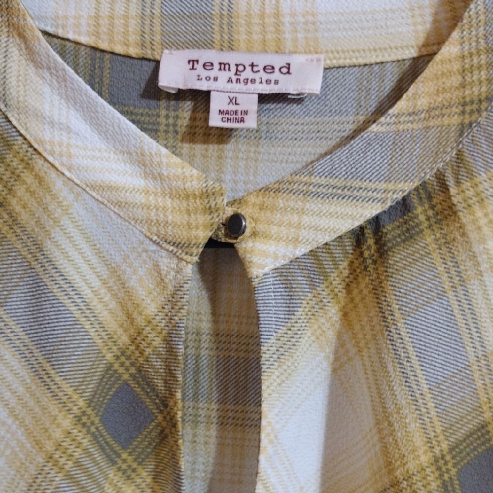 2/ $ 8 Sale Tempted , Chic And Vibrant Yellow Plaid Blouse - Picture 2 of 5